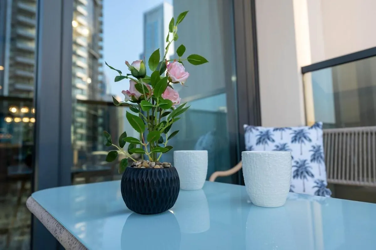 Mystic - Brand New Large 2Br With Burj & Fountain Views Apartment Dubai